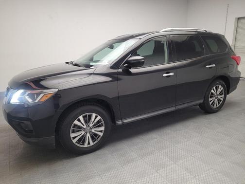 2020 Nissan Pathfinder SV 2WD