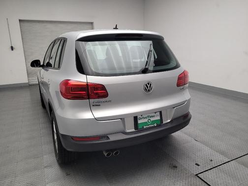 2017 Volkswagen Tiguan Limited 2.0T