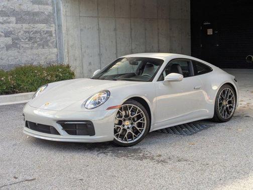 2024 Porsche 911 Carrera S