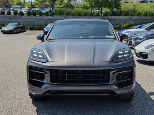 Quartzite Gray Met 2026 Porsche Cayenne Cayenne