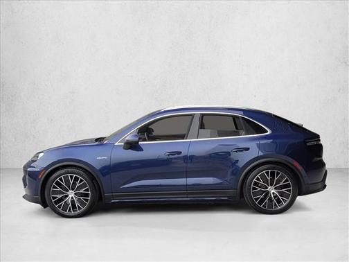 Gentian Blue Metallic 2026 Porsche Macan Macan Electric 4