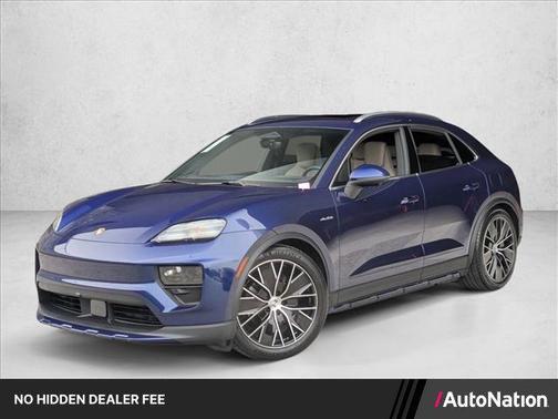 Gentian Blue Metallic 2026 Porsche Macan Macan Electric 4