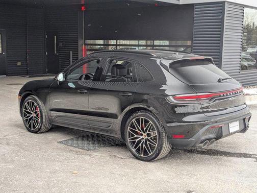 2026 Porsche Macan S