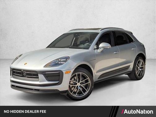 Dolomite Silver Metallic 2026 Porsche Macan Macan