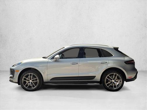 Dolomite Silver Metallic 2026 Porsche Macan Macan