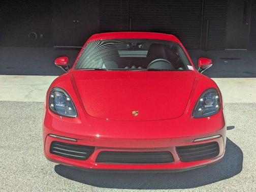 2025 Porsche 718 Cayman S