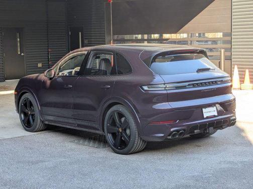 2026 Porsche Cayenne GTS