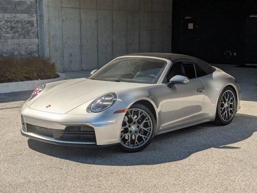 GT Silver Metallic 2026 Porsche 911 Carrera T