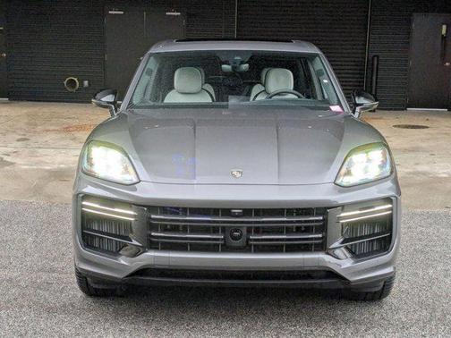 2026 Porsche Cayenne Cayenne Turbo E-Hybrid