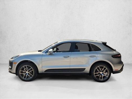 Dolomite Silver Metallic 2026 Porsche Macan Macan