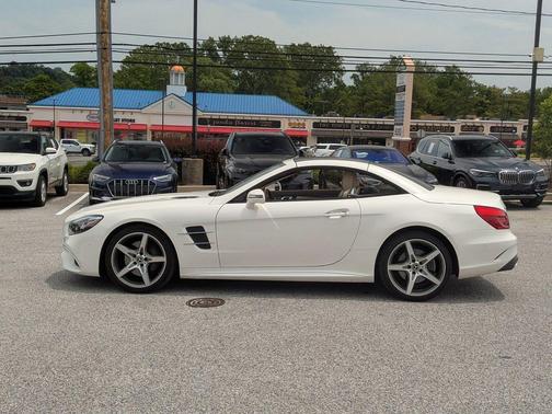 designo Diamond White Metallic 2019 Mercedes-Benz SL 550 SL 550