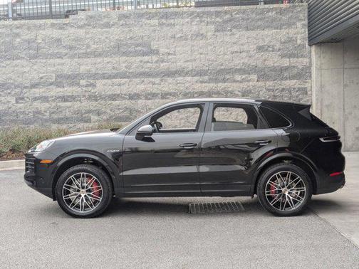 2026 Porsche Cayenne Cayenne S E-Hybrid