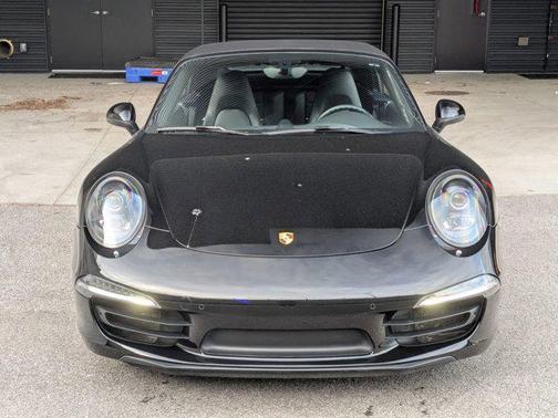 2013 Porsche 911 Carrera 4S Cabriolet
