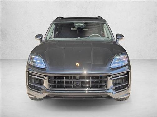 Chromite Black Metallic 2026 Porsche Cayenne GTS