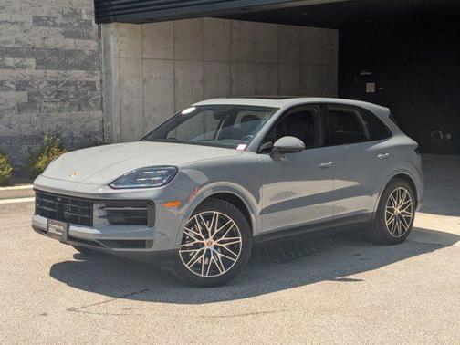 2025 Porsche Cayenne AWD