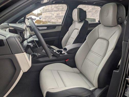 2026 Porsche Cayenne Cayenne E-Hybrid