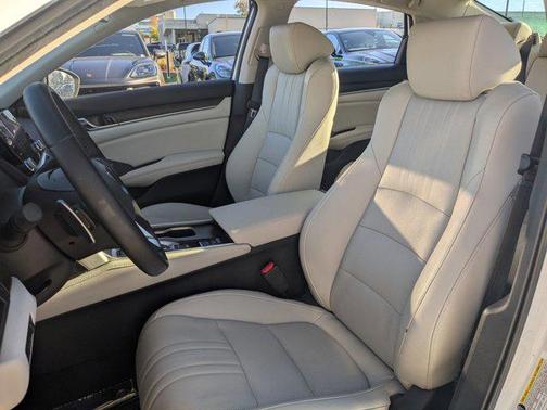 2020 Honda Accord Hybrid Touring