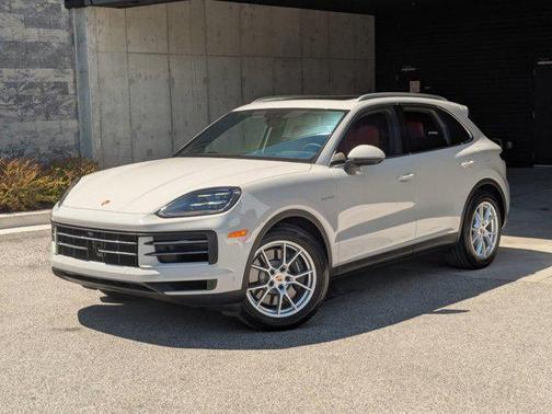 Chalk 2026 Porsche Cayenne Cayenne E-Hybrid