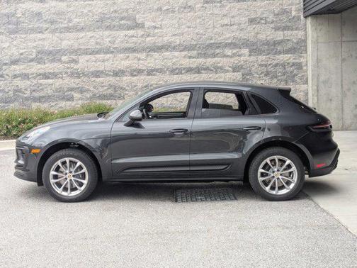 2026 Porsche Macan AWD