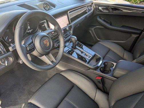 2026 Porsche Macan T