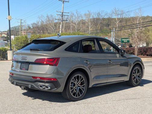 Florett Silver Metallic 2023 Audi SQ5 3.0T Premium Plus