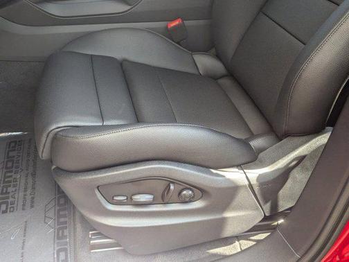 2025 Porsche Cayenne AWD
