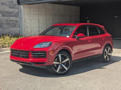 2025 Porsche Cayenne AWD