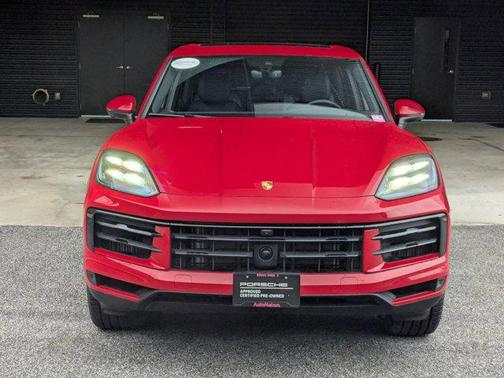 2025 Porsche Cayenne AWD