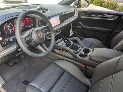 Quartzite Grey Metallic 2026 Porsche Cayenne Cayenne