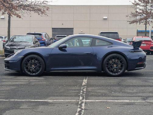 2025 Porsche 911 Carrera