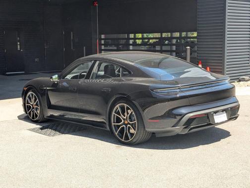 Jet Black Metallic 2026 Porsche Taycan 4 Black Edition