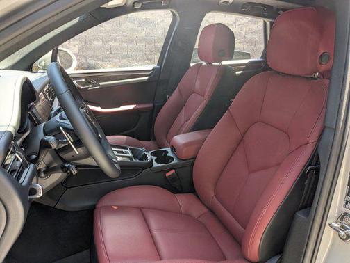 Chalk 2026 Porsche Macan Macan