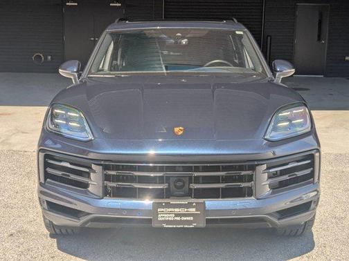 Algarve Blue Metallic 2024 Porsche Cayenne S