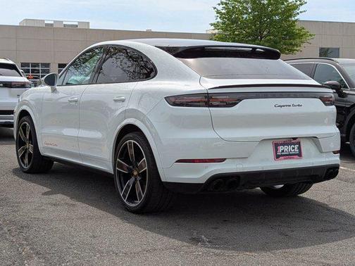 2022 Porsche Cayenne Turbo