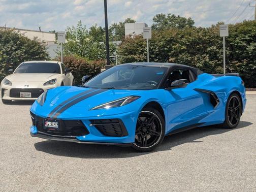Rapid Blue 2023 Chevrolet Corvette Stingray w/3LT