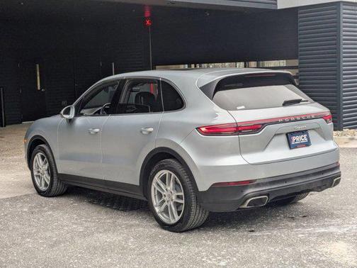 2023 Porsche Cayenne AWD