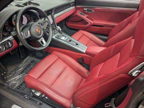 2019 Porsche 911 Targa 4S