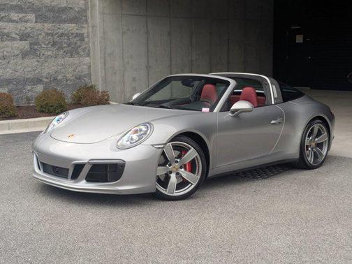 2019 Porsche 911 Targa 4S
