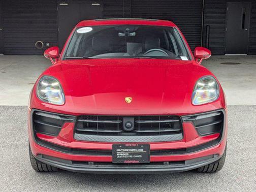 2024 Porsche Macan Base