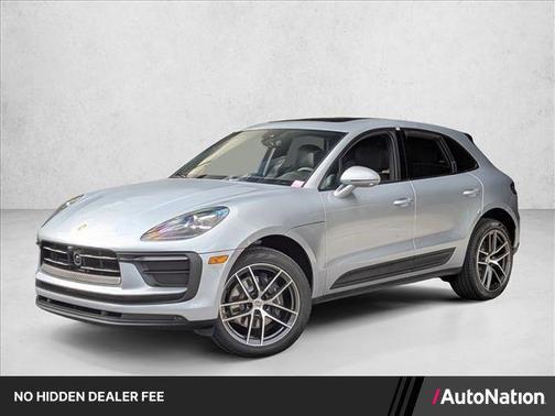 Dolomite Silver Metallic 2026 Porsche Macan Macan