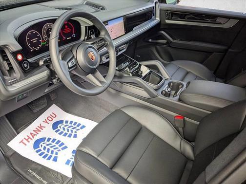 Chromite Black Metallic 2026 Porsche Cayenne Cayenne