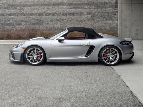 GT Silver Metallic 2021 Porsche 718 Spyder Roadster