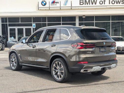 2025 BMW X5 xDrive40i