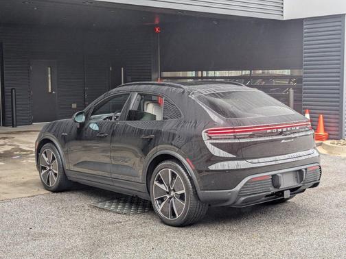 Black 2026 Porsche Macan Macan Electric 4