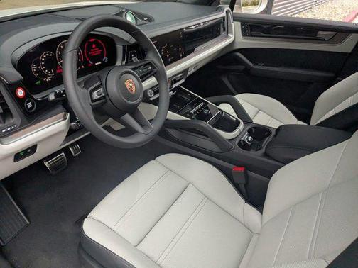 2026 Porsche Cayenne S