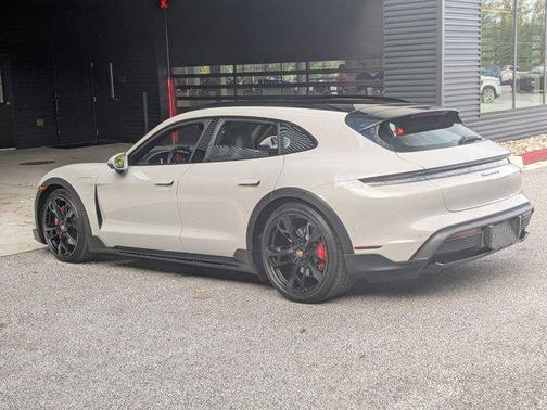 2024 Porsche Taycan 4S