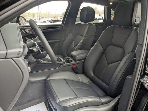 2026 Porsche Macan T