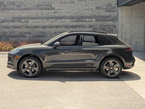 Volcano Grey Metallic 2026 Porsche Macan Macan