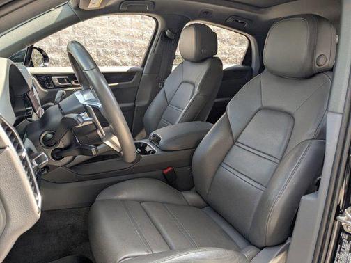 2021 Porsche Cayenne Coupe AWD