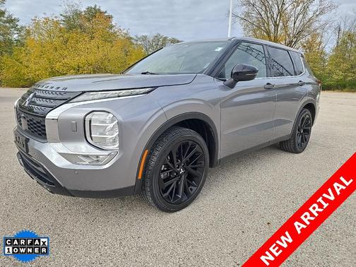 2022 Mitsubishi Outlander Black Edition S-AWC